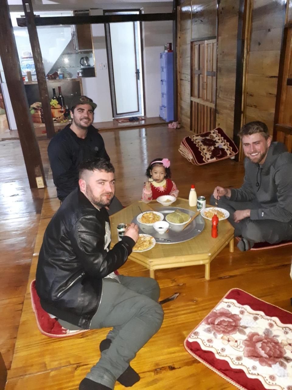 הא גיאנג Linh Homestay And Motorbikes Rent מראה חיצוני תמונה