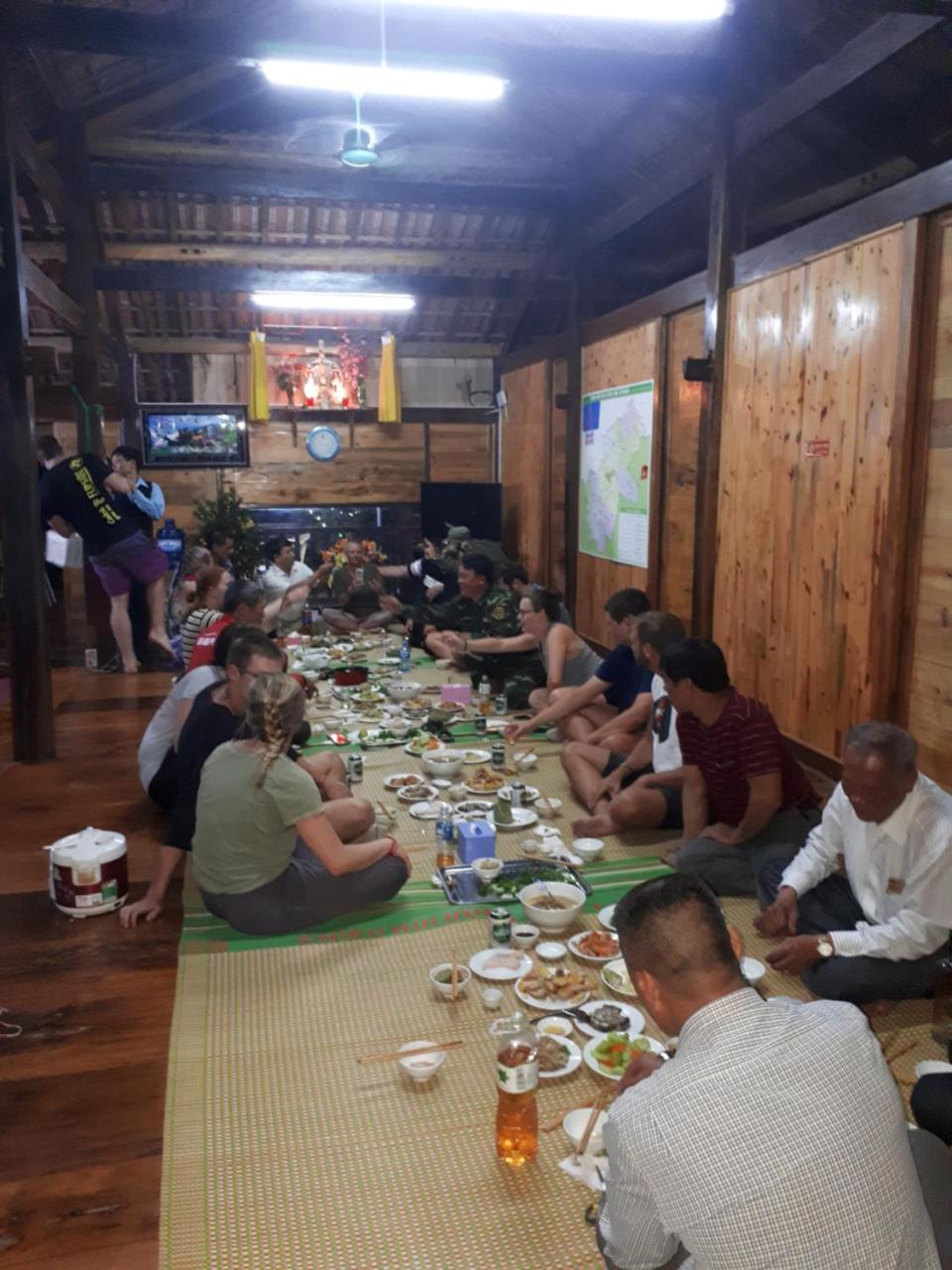 הא גיאנג Linh Homestay And Motorbikes Rent מראה חיצוני תמונה